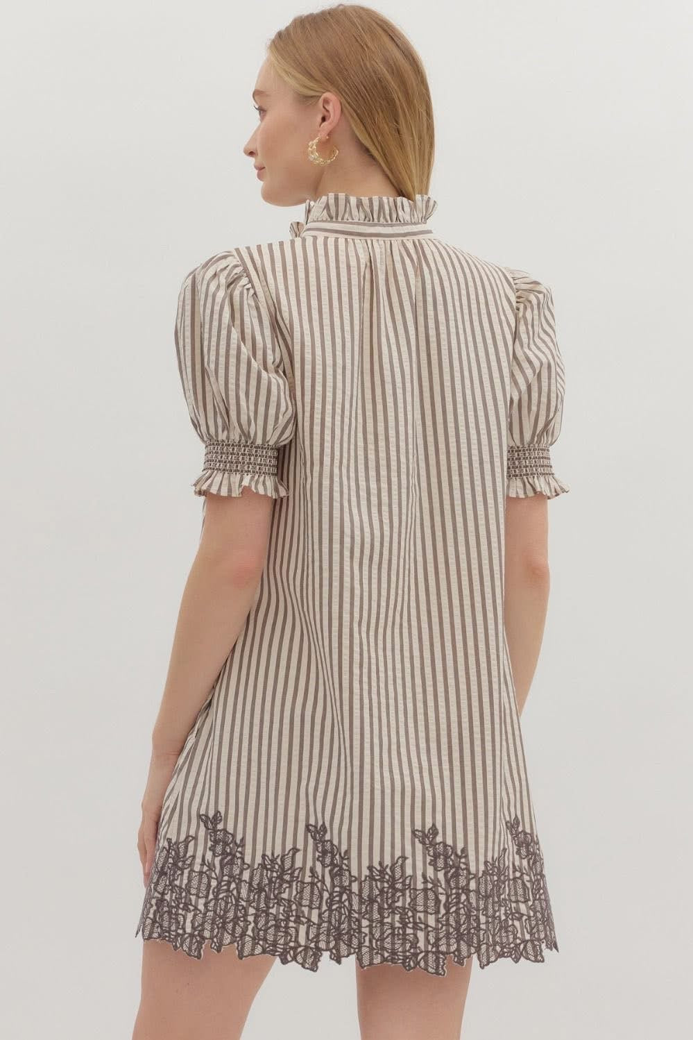 EN28 Cream/Mocha Short Sleeve Emb Dress