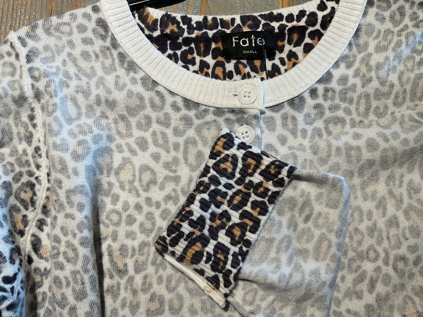 FT06 Cream And Leopard Cardigan
