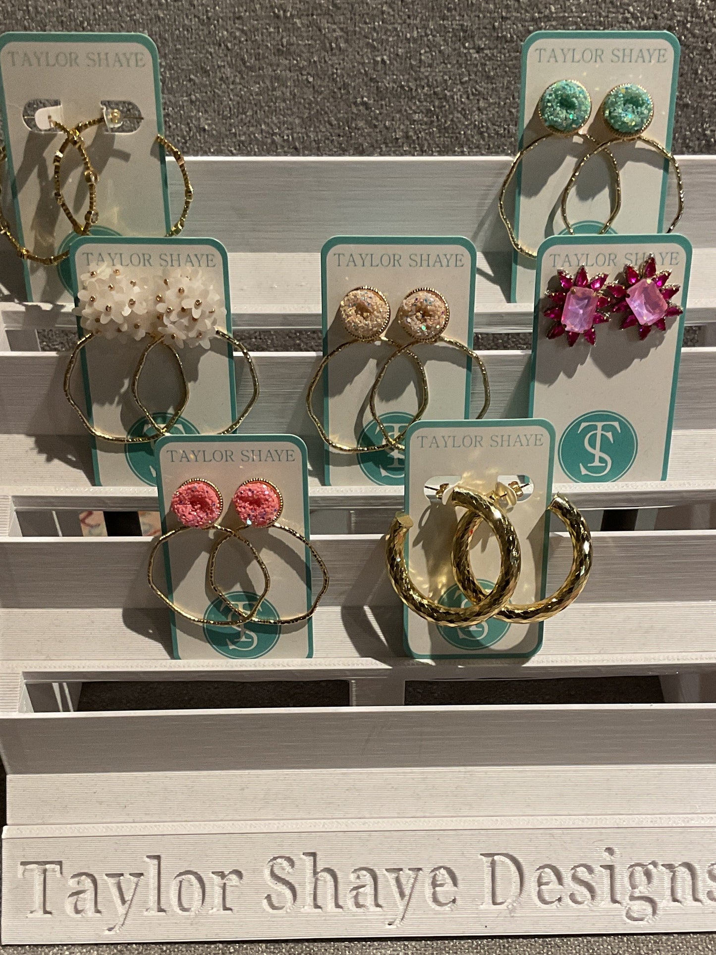 TS17 White Matte Flower Hoops