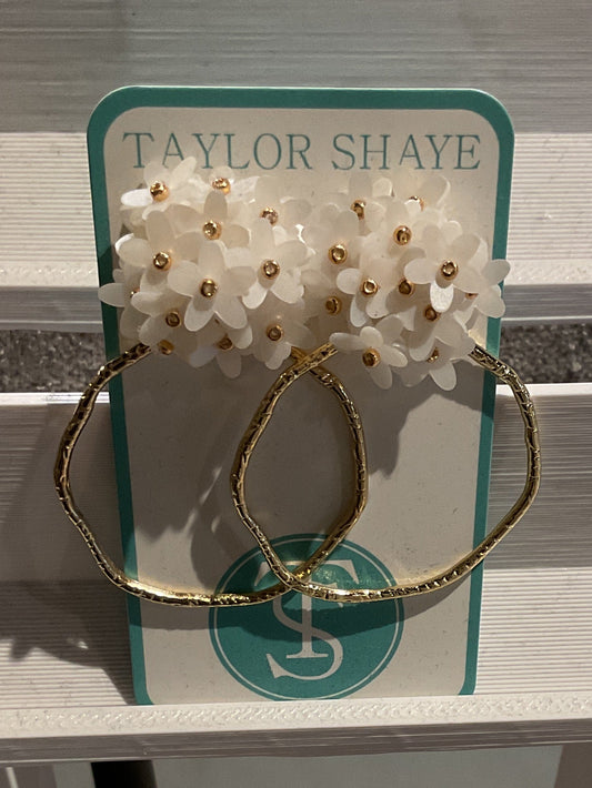 TS17 White Matte Flower Hoops