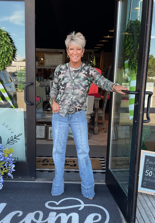 FT05 Camo Cardigan With Tan Trim