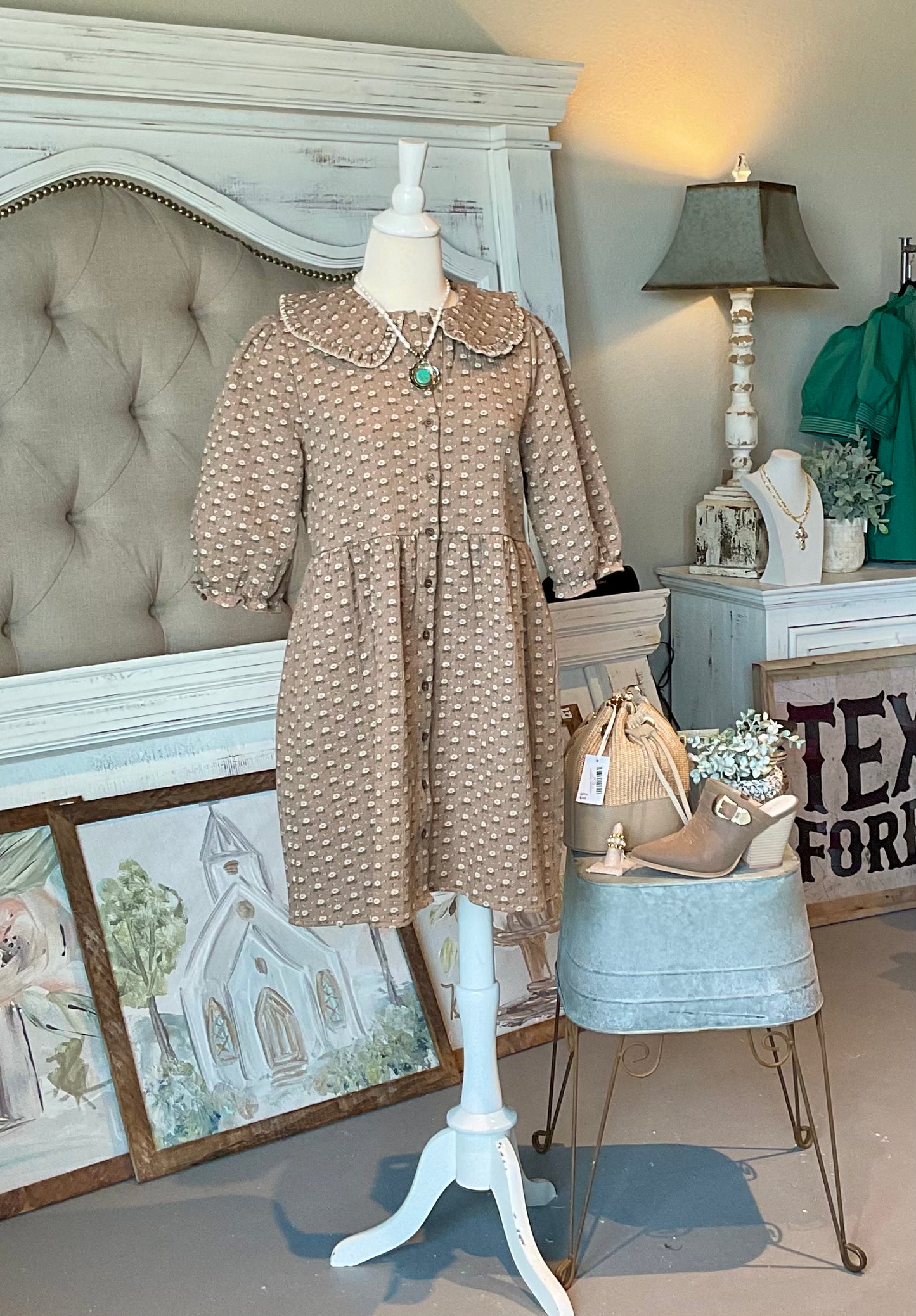 WL19 Mocha/Taupe Floral Peter Pan Collared Mini Dress