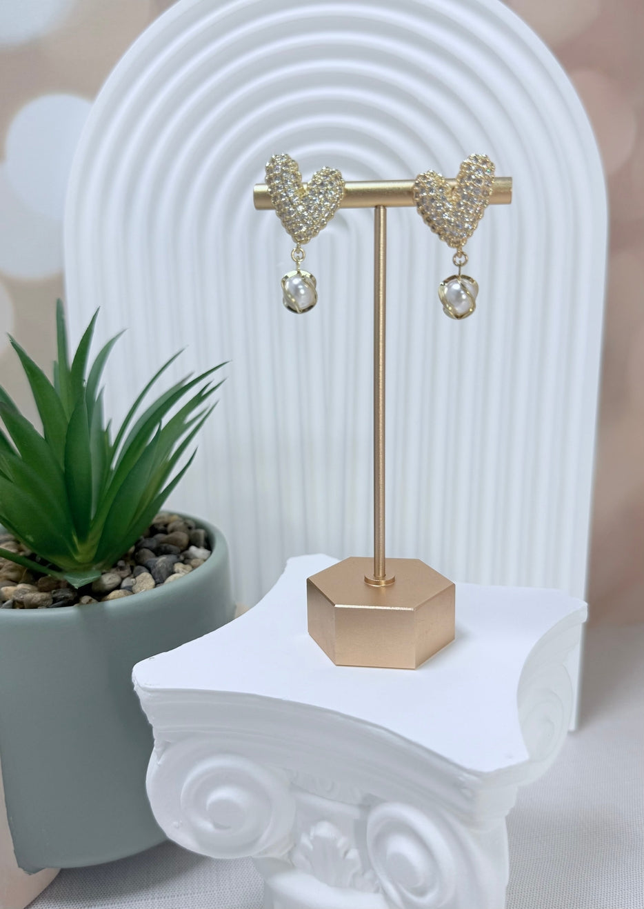 Bubble Heart Pearl Earrings