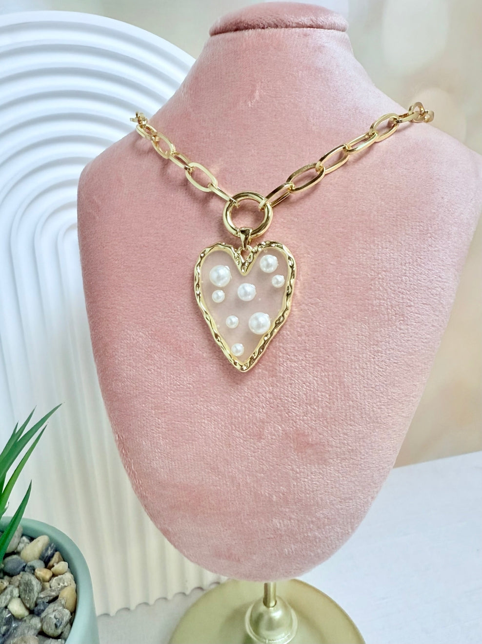 Chunky Pearl Heart Necklace