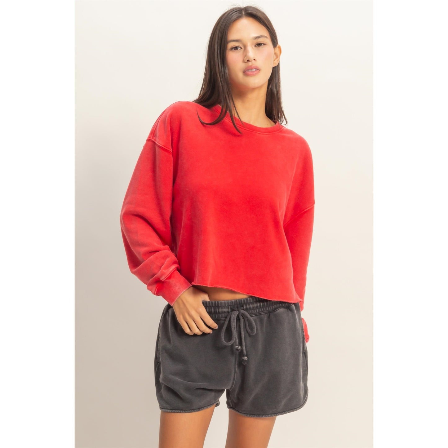 Cropped Mineral Washed Sweatshirt in Red