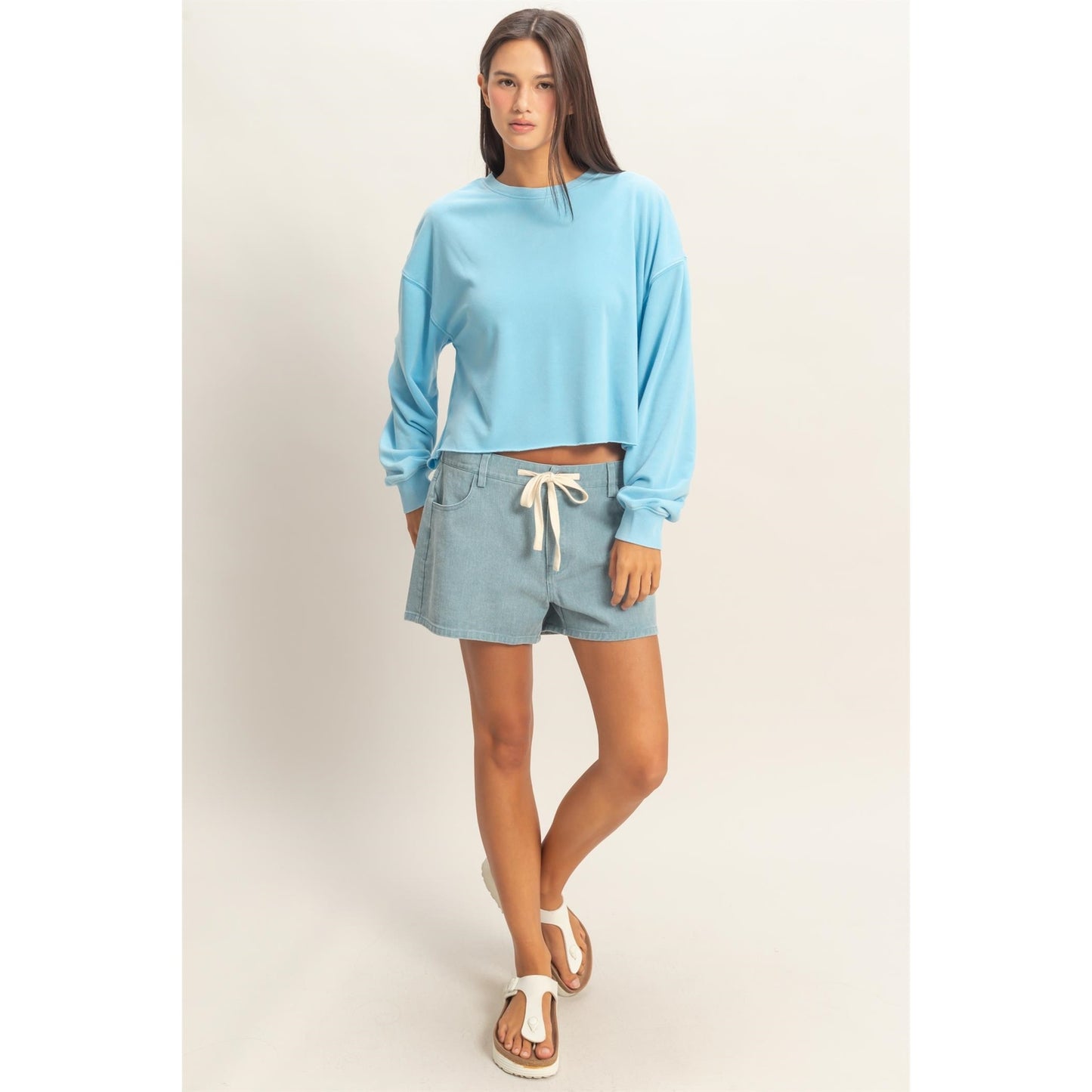 Cropped Mineral Washed Sweatshirt in Blue
