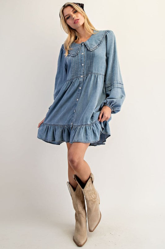 EE15 Snow Washed Pintuck Denim Dress