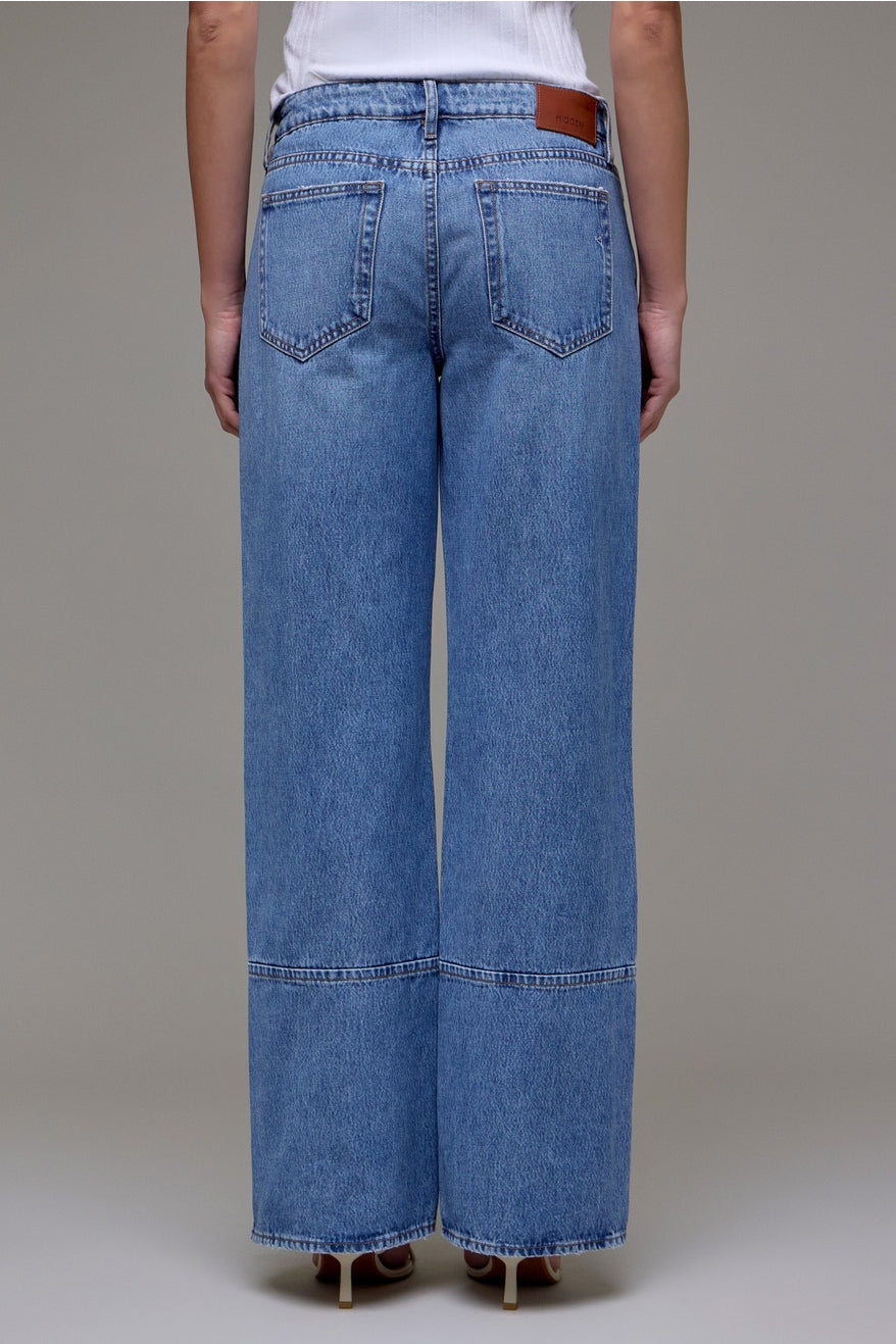 Medium Wash Front Seam Classic Relaxed Dad Jean
